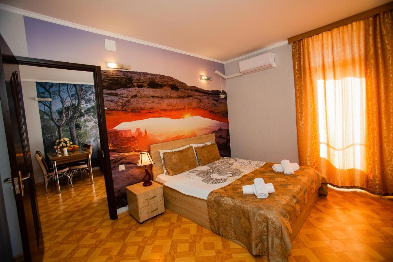 Tower Apartments Batumi Bagian luar foto