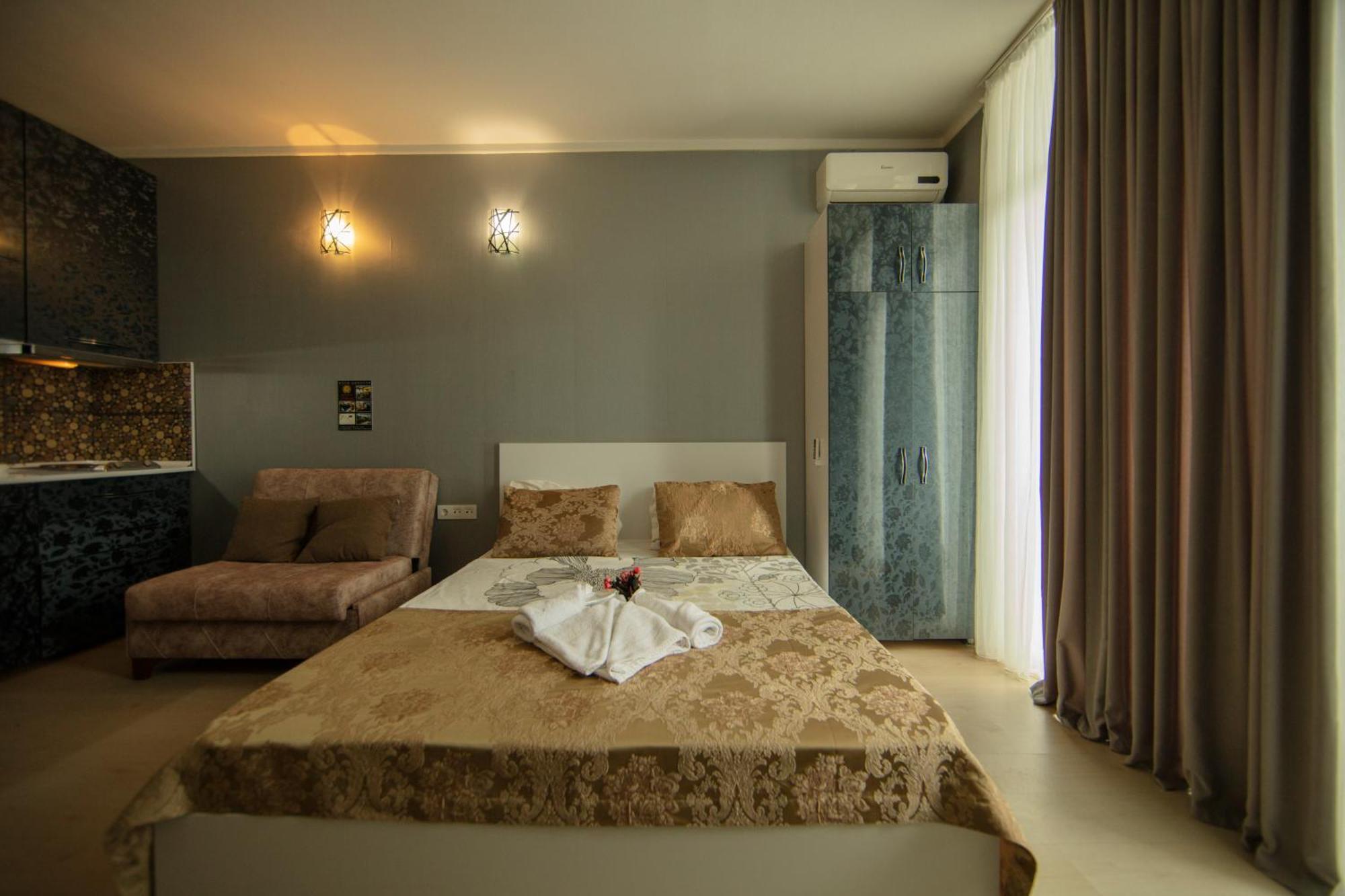 Tower Apartments Batumi Bagian luar foto