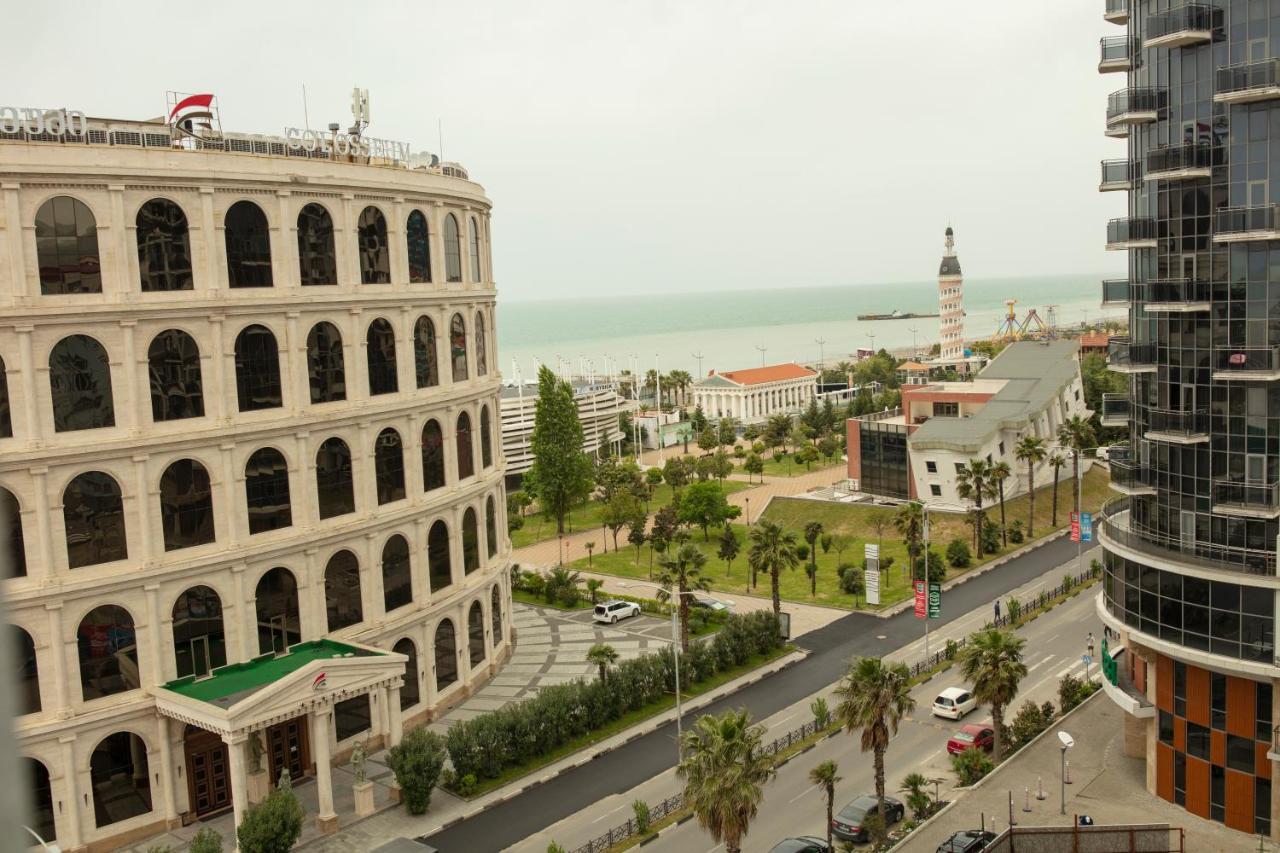Tower Apartments Batumi Bagian luar foto