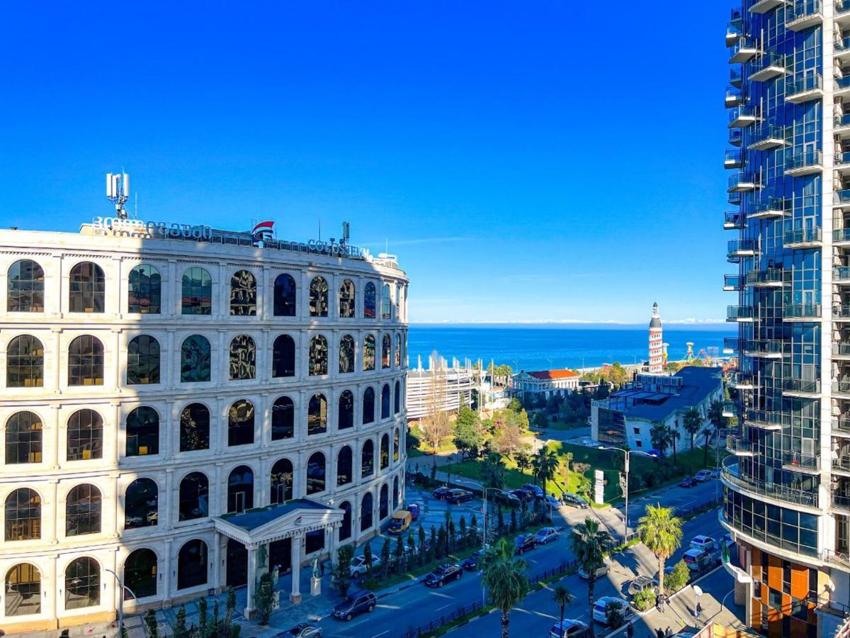 Tower Apartments Batumi Bagian luar foto